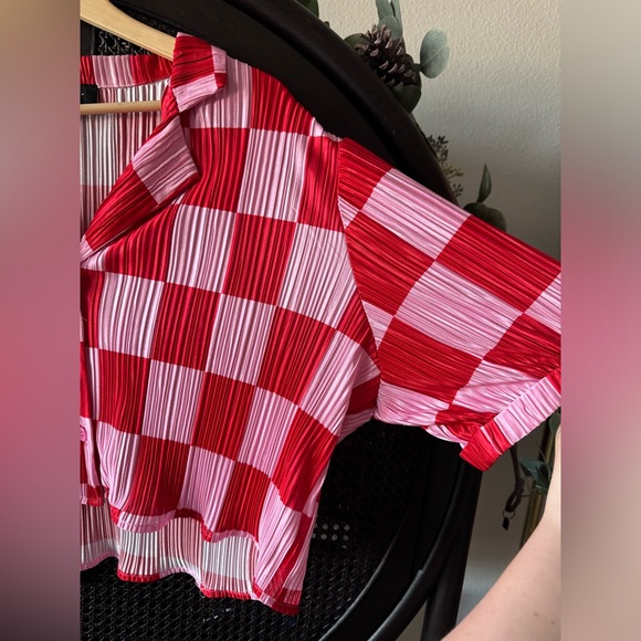 Dressed in LALA Cest la vie Plisse Checkered Skirt Set - Picture 8 of 16